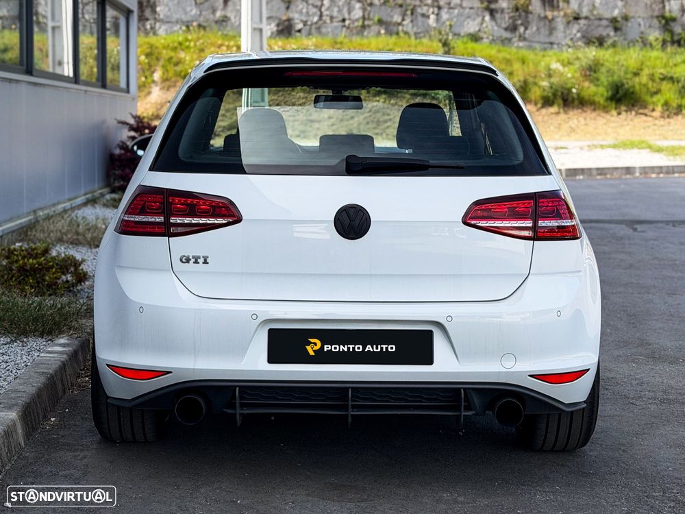 VW Golf GTI Performance BlueMotion DSG - 3