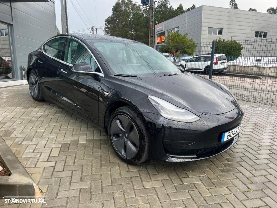 Tesla Model 3 Standard Range Plus RWD - 4