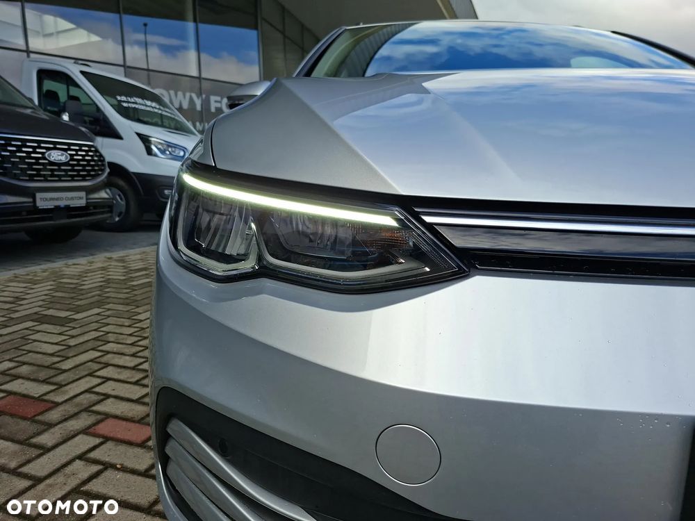 Volkswagen Golf VIII 2.0 TDI Life Plus - 9