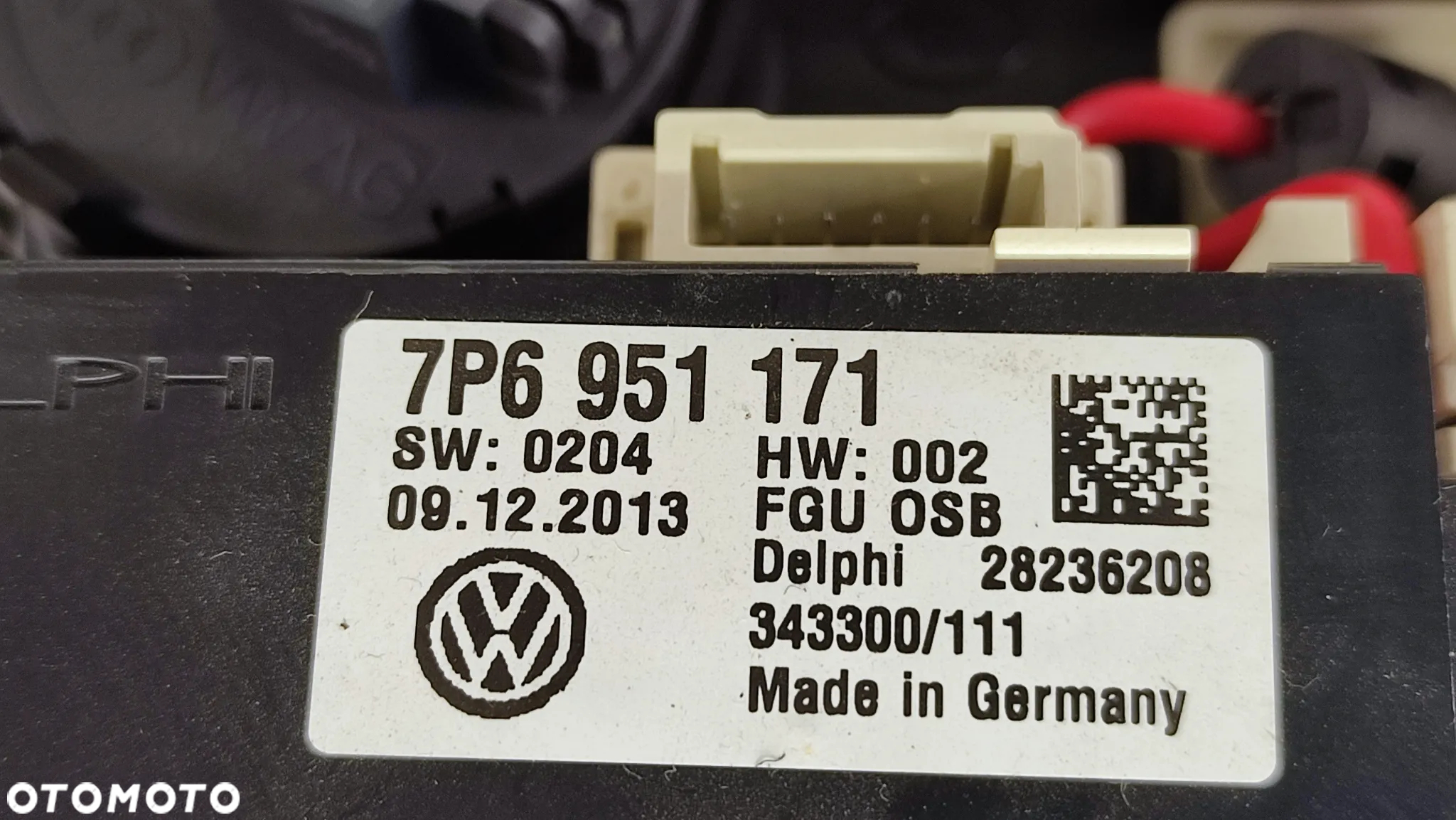 VW TOUAREG II 7P 10-18R PRZEŁĄCZNIKI PODSUFITKI OŚWIETLENIE LAMPKA KABINY CZARNA 7P6951171 - 5