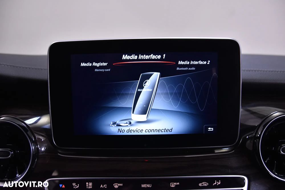 Mercedes-Benz V - 22