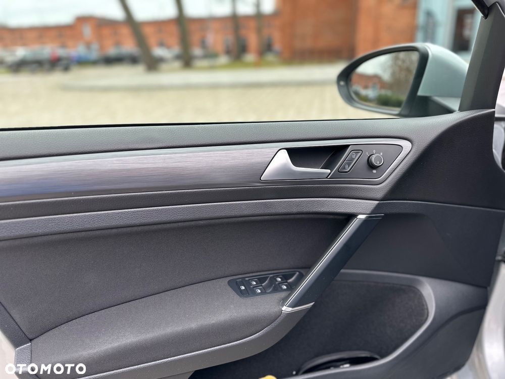 Volkswagen Golf 1.6 TDI BMT Comfortline - 14