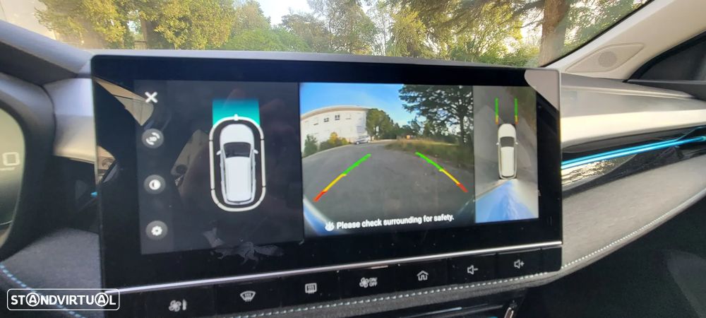 MG MG5 5 Standard Luxury - 35