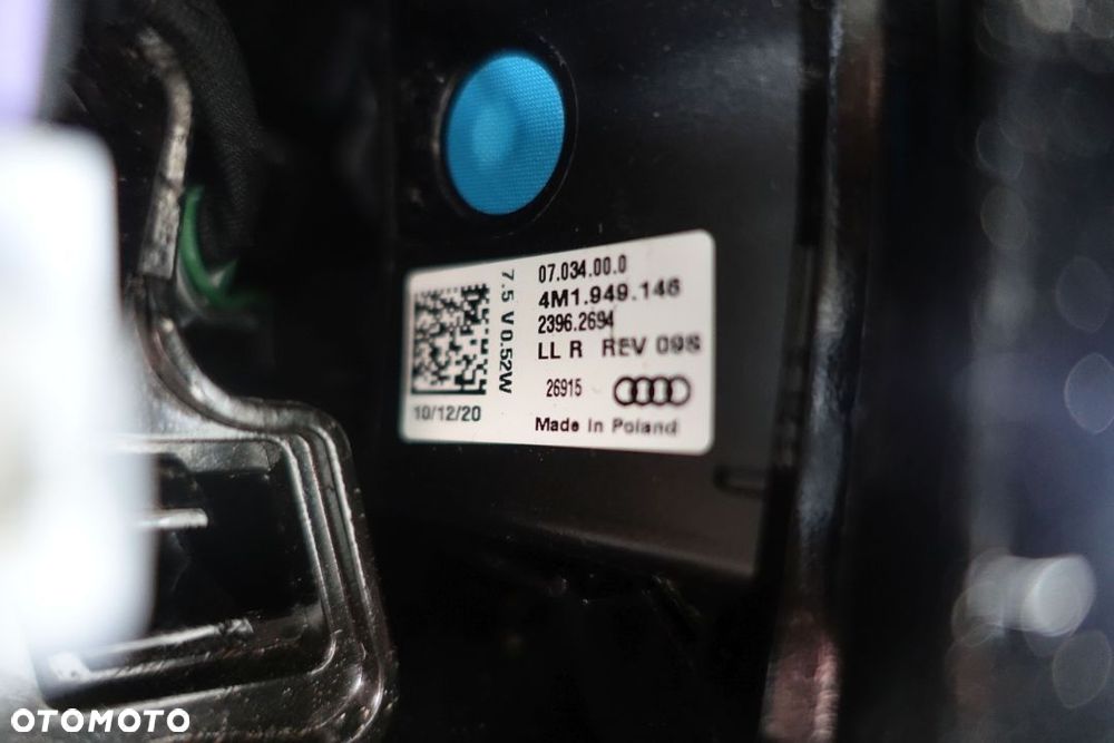 LUSTERKO PRAWE AUDI Q5 80A 15 PIN - 8