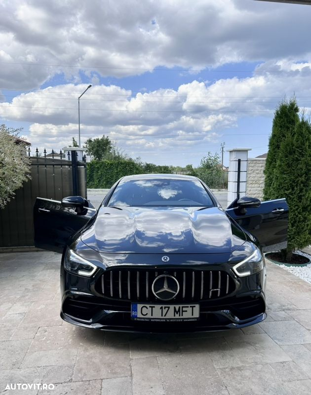 Mercedes-Benz AMG - 9
