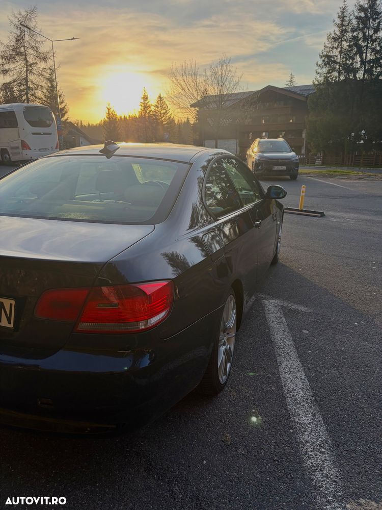 BMW Seria 3 320d xDrive Aut. - 6