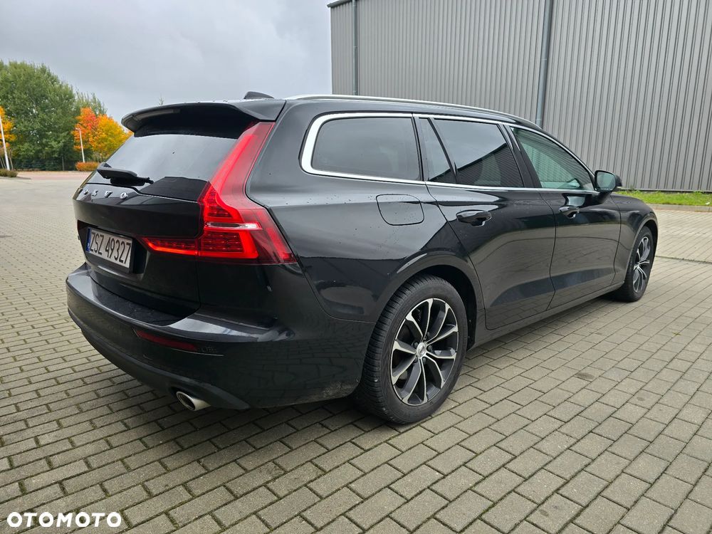 Volvo V60 D4 Geartronic Momentum Pro - 5