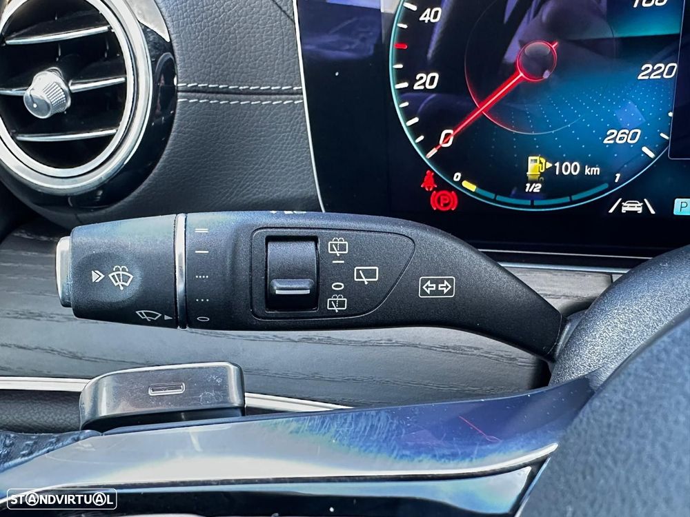 Mercedes-Benz E 300 de AMG Line - 19