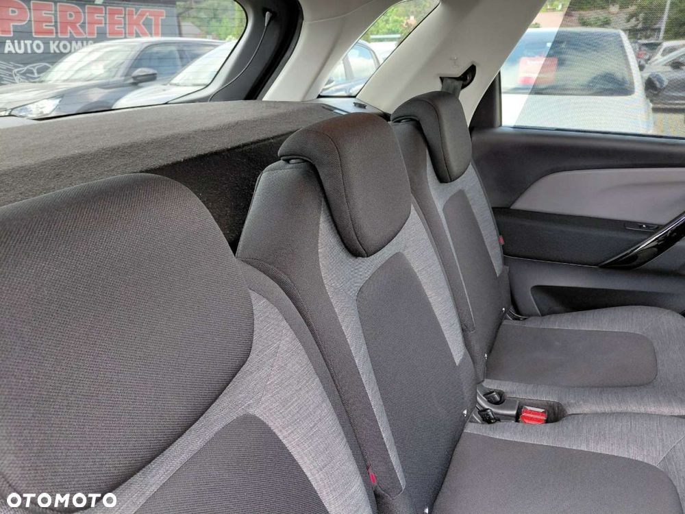 Citroën C4 Picasso - 19
