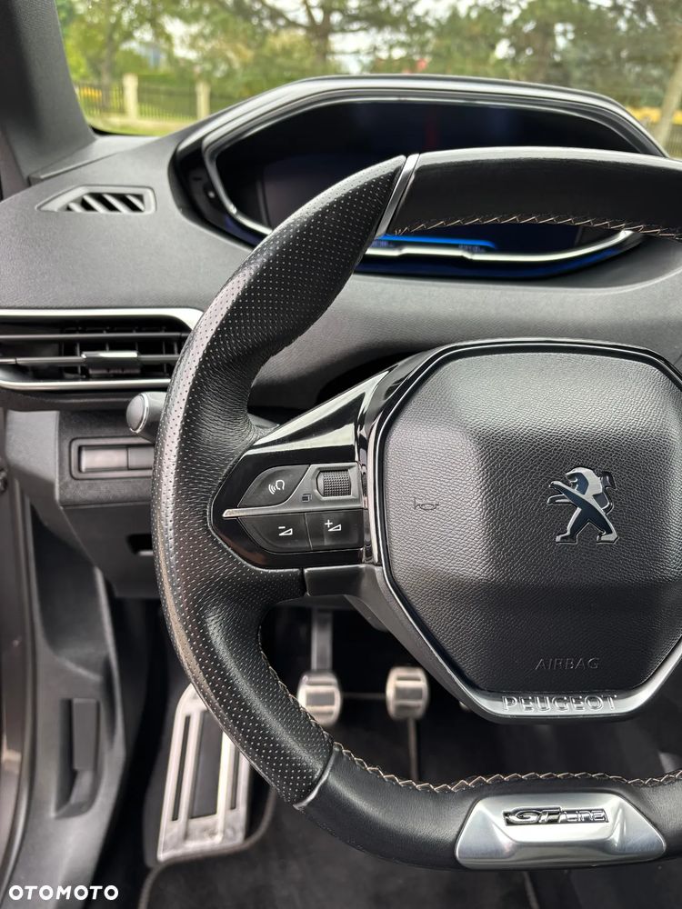 Peugeot 3008 - 25