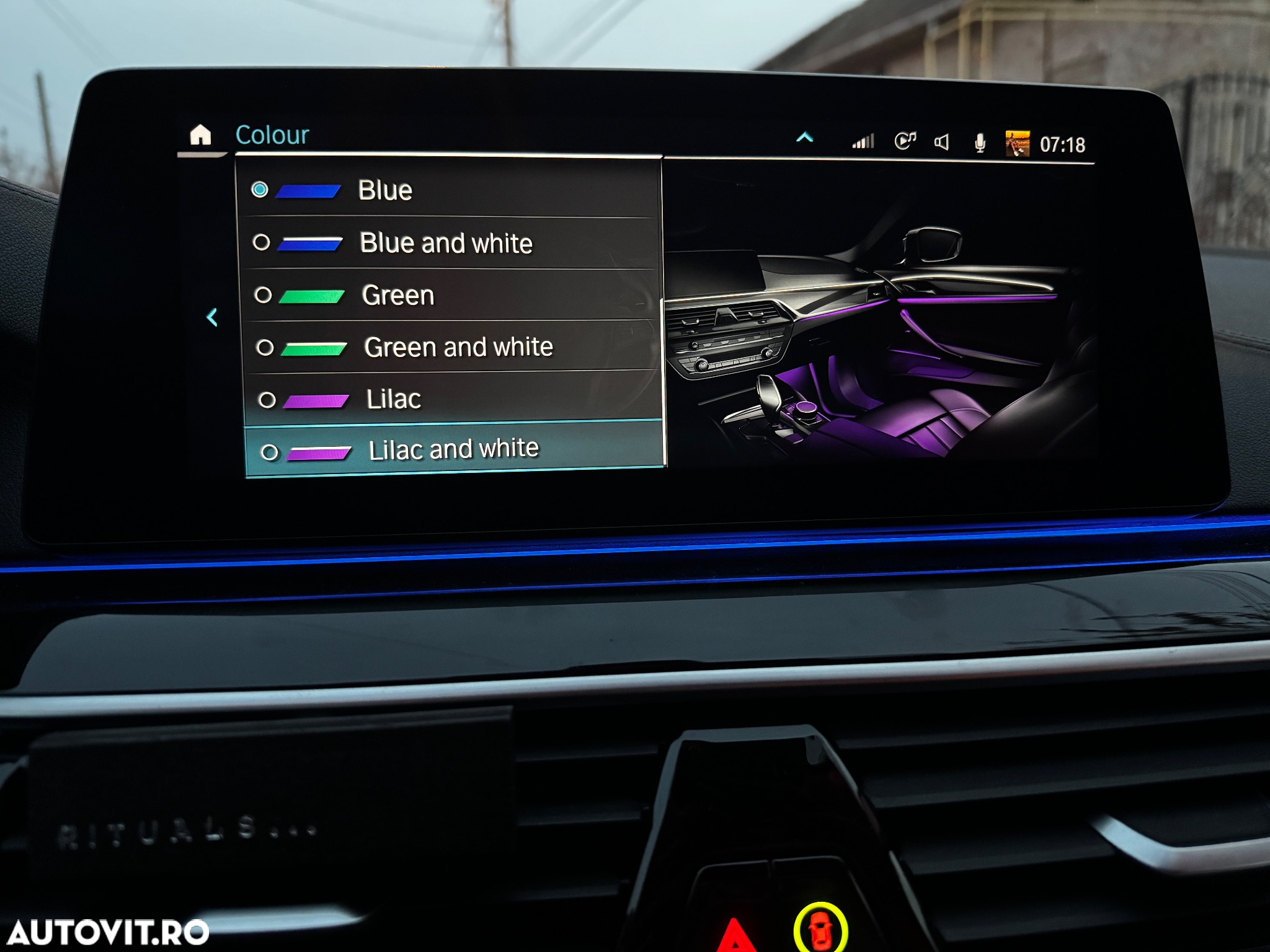 BMW Seria 5 530e Aut. Luxury Line - 28