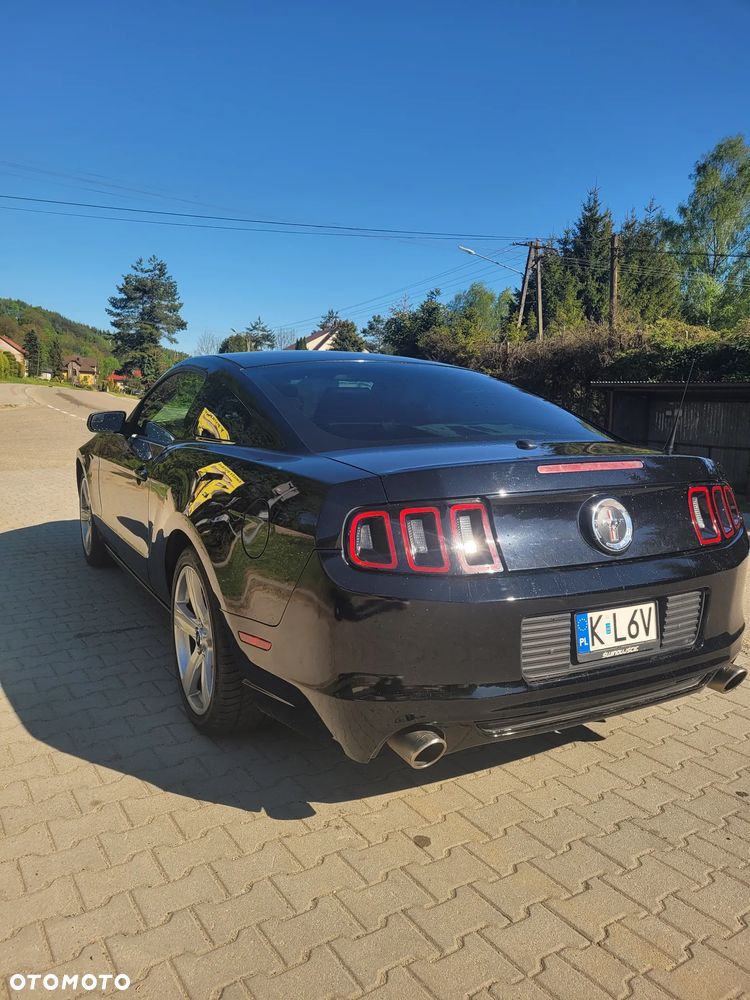 Ford Mustang 3.7 V6 Premium - 3