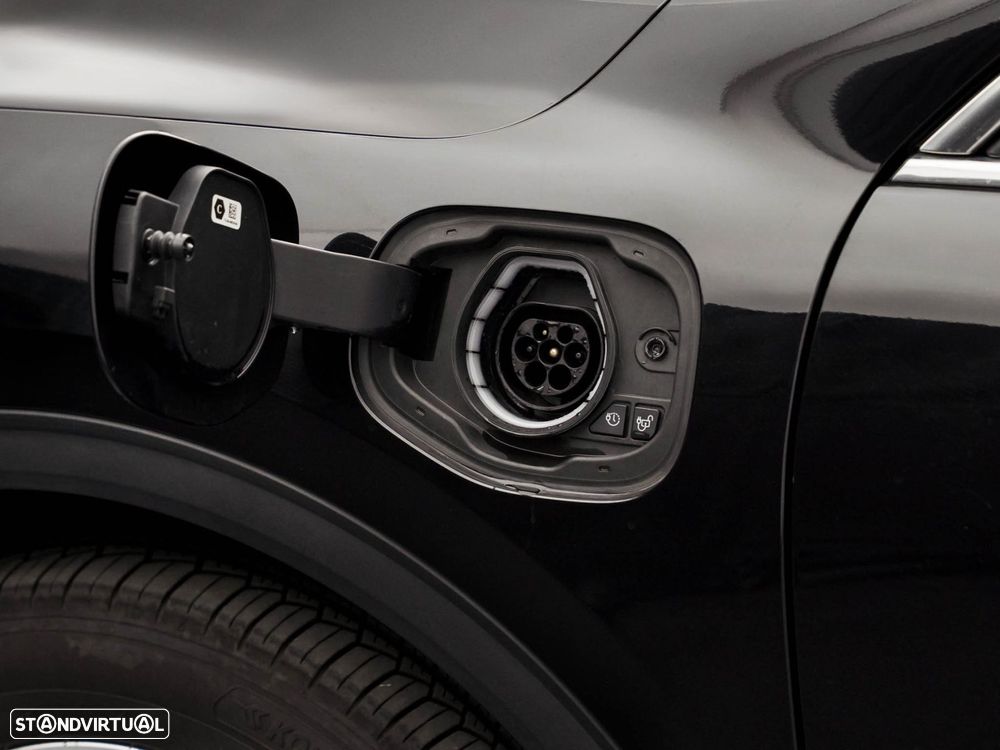 Ford Kuga 2.5 PHEV Titanium - 12