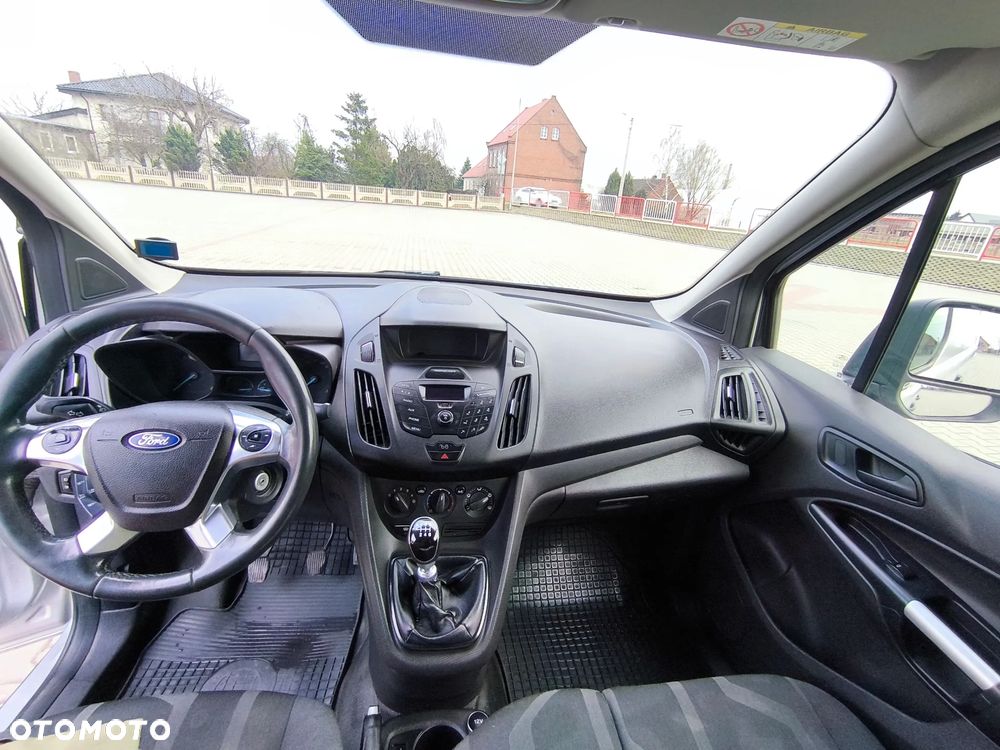 Ford Transit Connect - 6