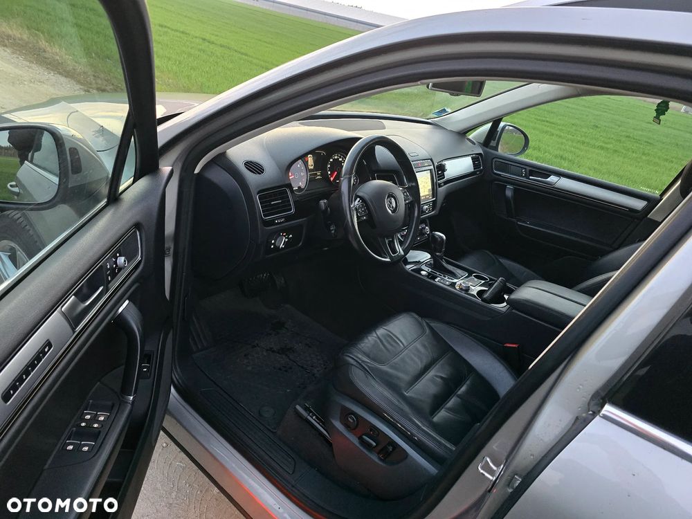 Volkswagen Touareg 3.0 V6 TDI SCR Blue Motion DPF Automatik Exclusive - 13