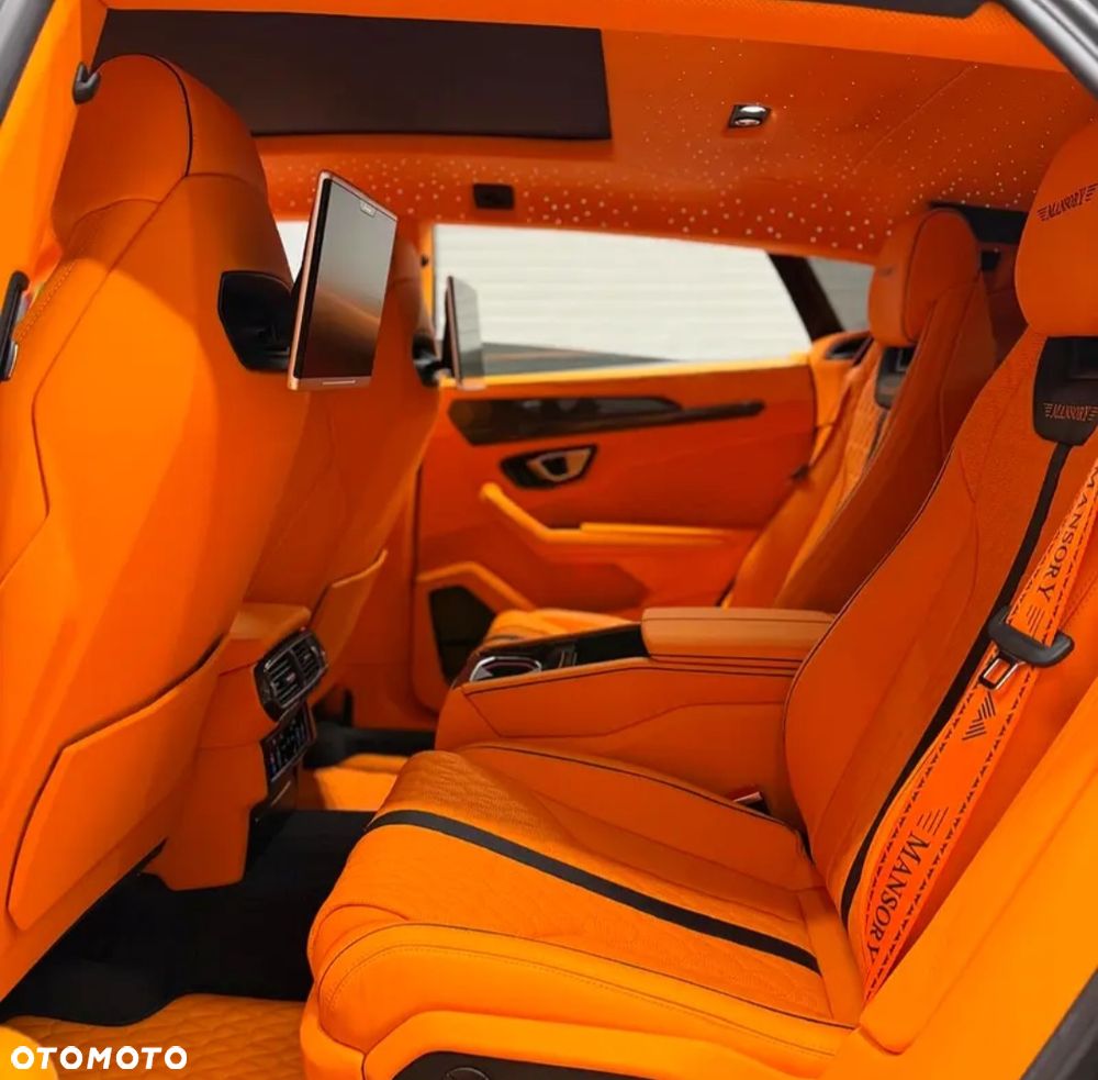 Lamborghini Urus - 5