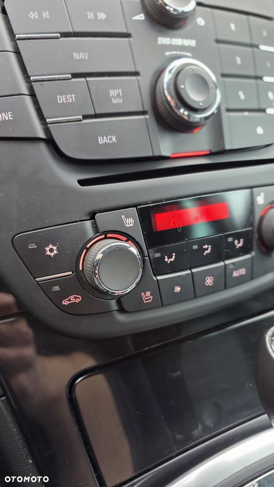 Opel Insignia 2.0 Turbo 4x4 Automatik - 14