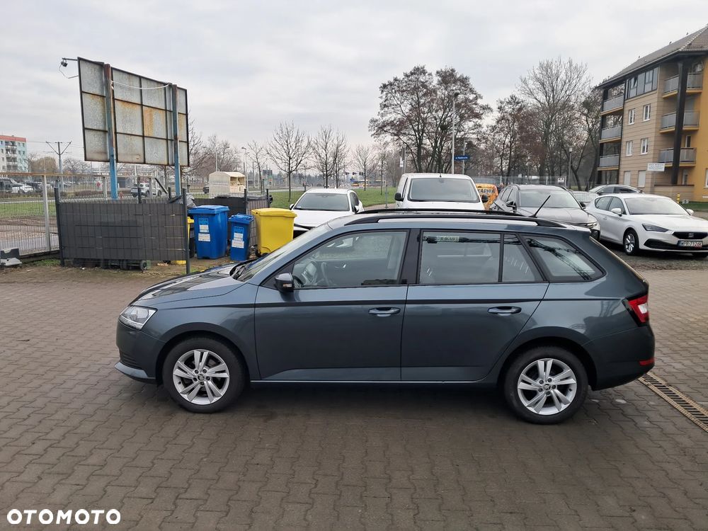 Skoda Fabia 1.0 TSI Ambition - 2