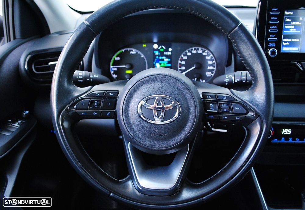 Toyota Yaris 1.5 HDF Comfort Plus - 11
