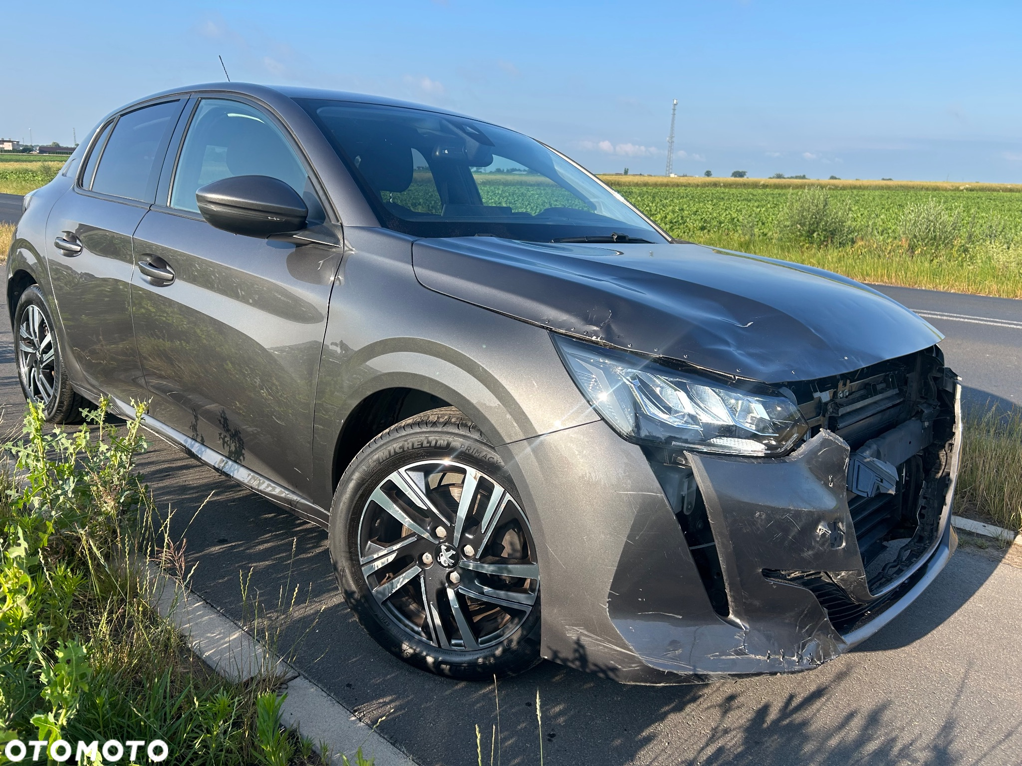 Peugeot 208 PureTech 100 Allure - 2