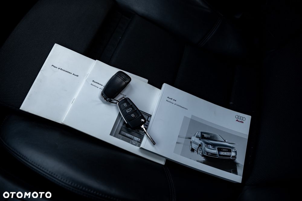 Audi A4 Limousine 1.8 T quattro - 34