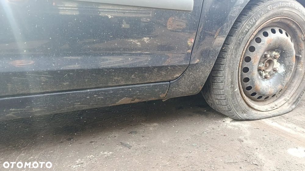 35466 ford focus mk2 1.6 TDCi 109 km G8DB na części lakier V3 - 18
