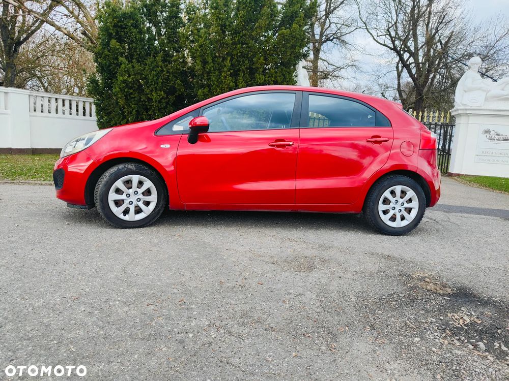 Kia Rio 1.2 Attract - 2