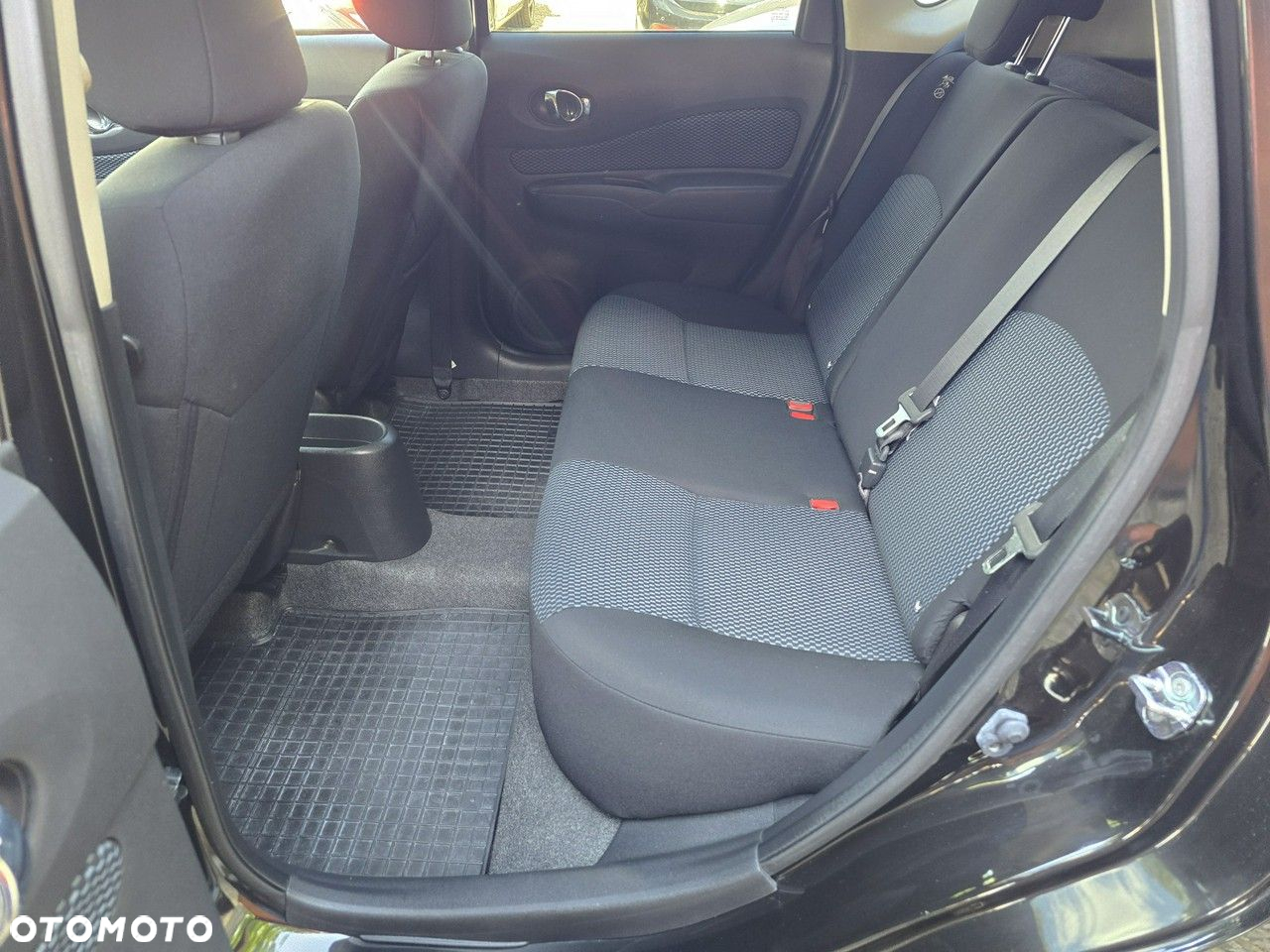 Nissan Note 1.2 DIG-S Acenta CVT - 11