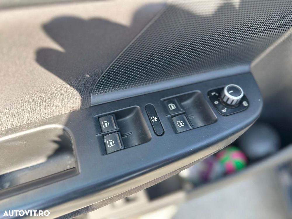 Volkswagen Golf 1.4 TSI Highline - 9