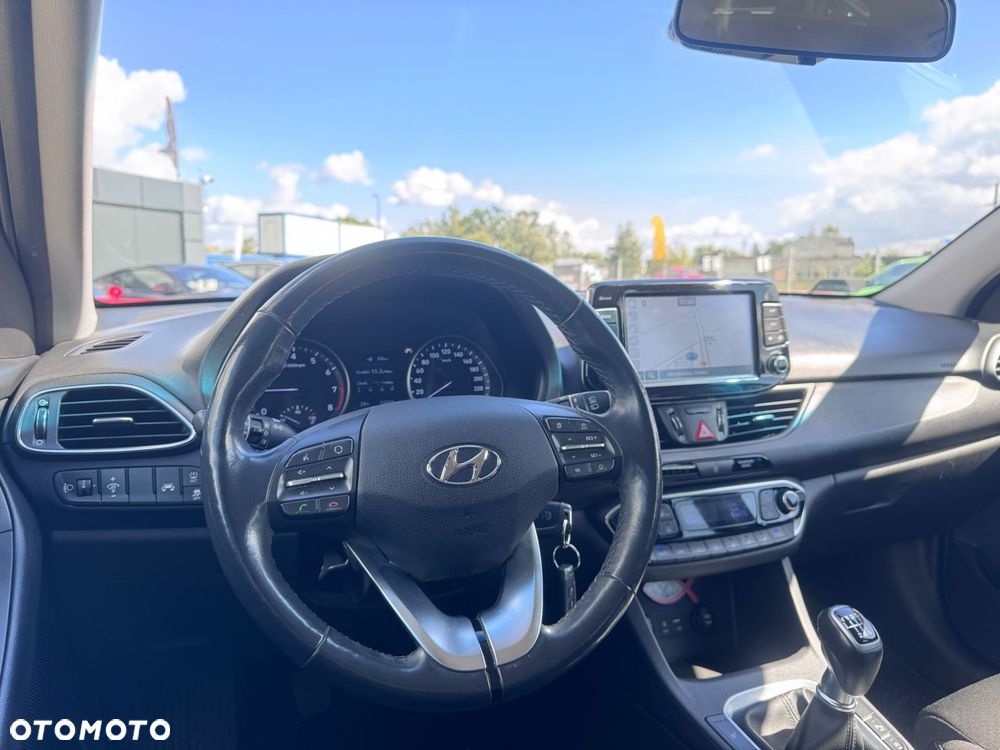Hyundai i30 - 15