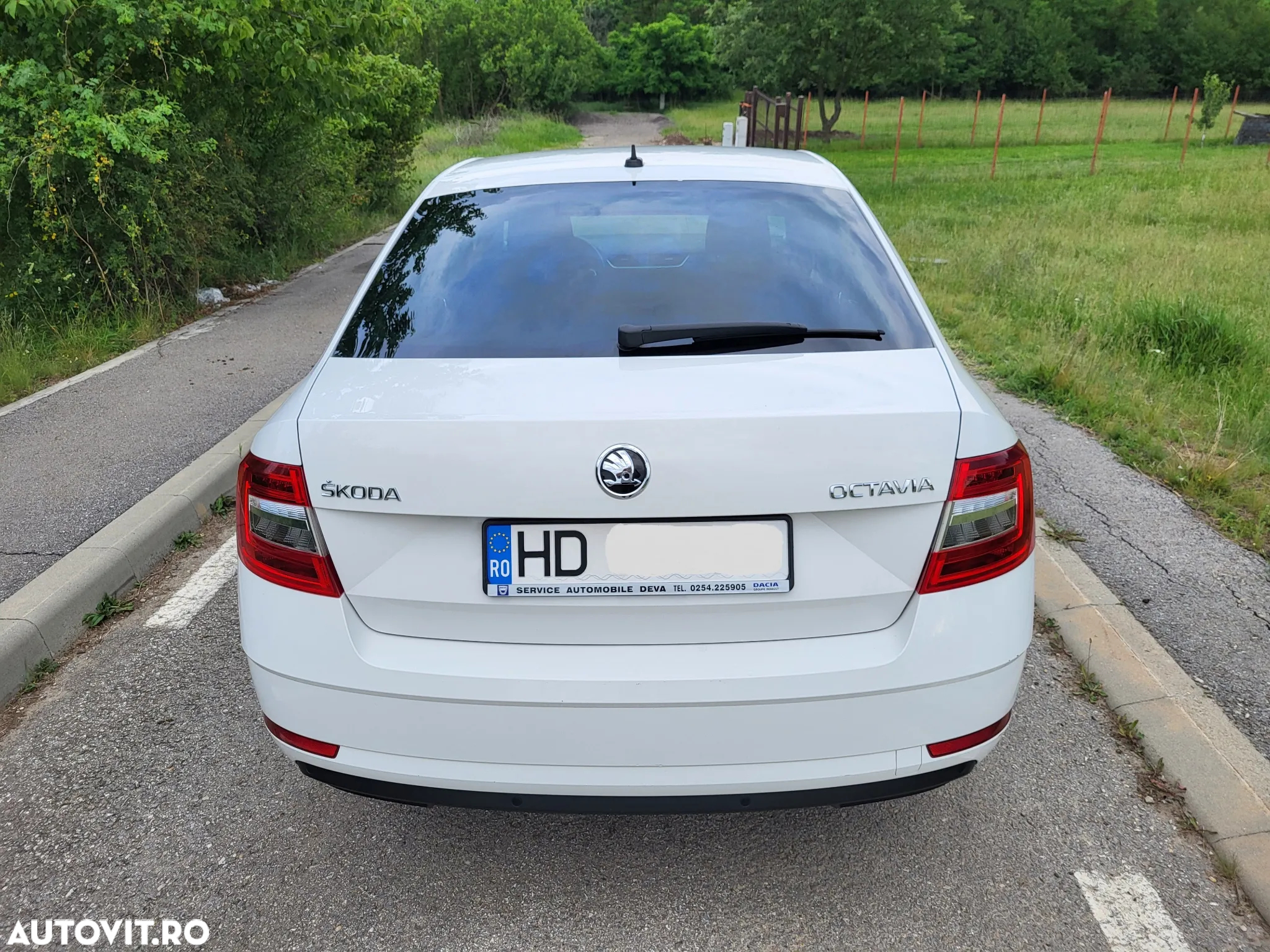 Skoda Octavia 1.6 TDI Ambition - 4