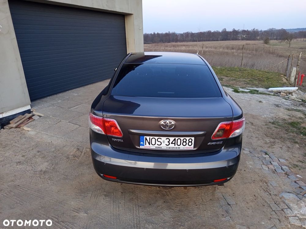 Toyota Avensis 2.0 D-4D Sol plus - 9