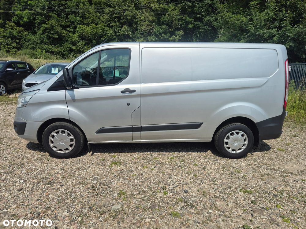 Ford Transit Custom - 8