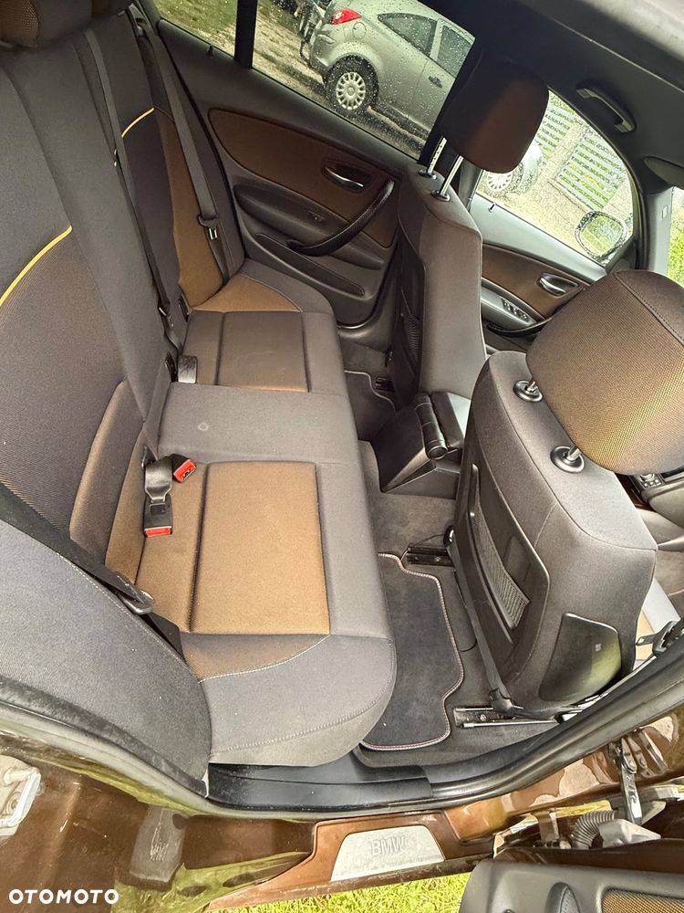 BMW Seria 1 118d - 11