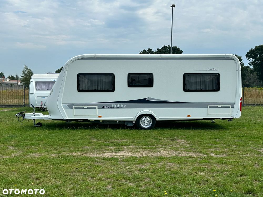Hobby 560 CFE EXCELLENT z napędem i markizą kasetową. - 6