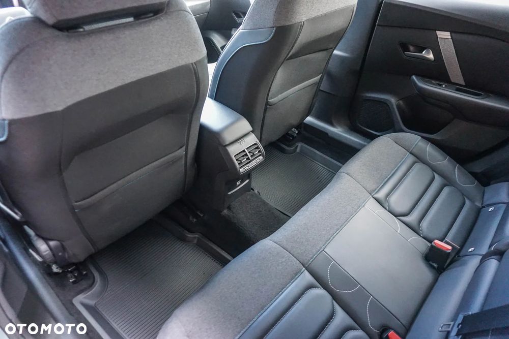 Citroën C4 1.2 PureTech Shine S&S EAT8 - 29
