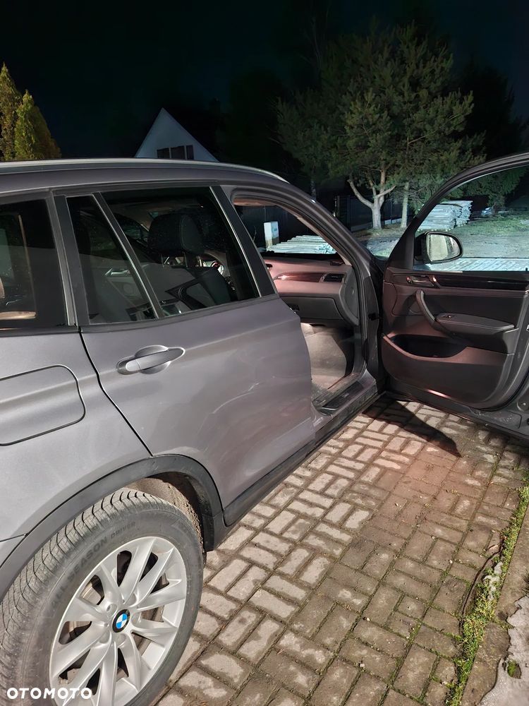 BMW X3 xDrive28i - 14