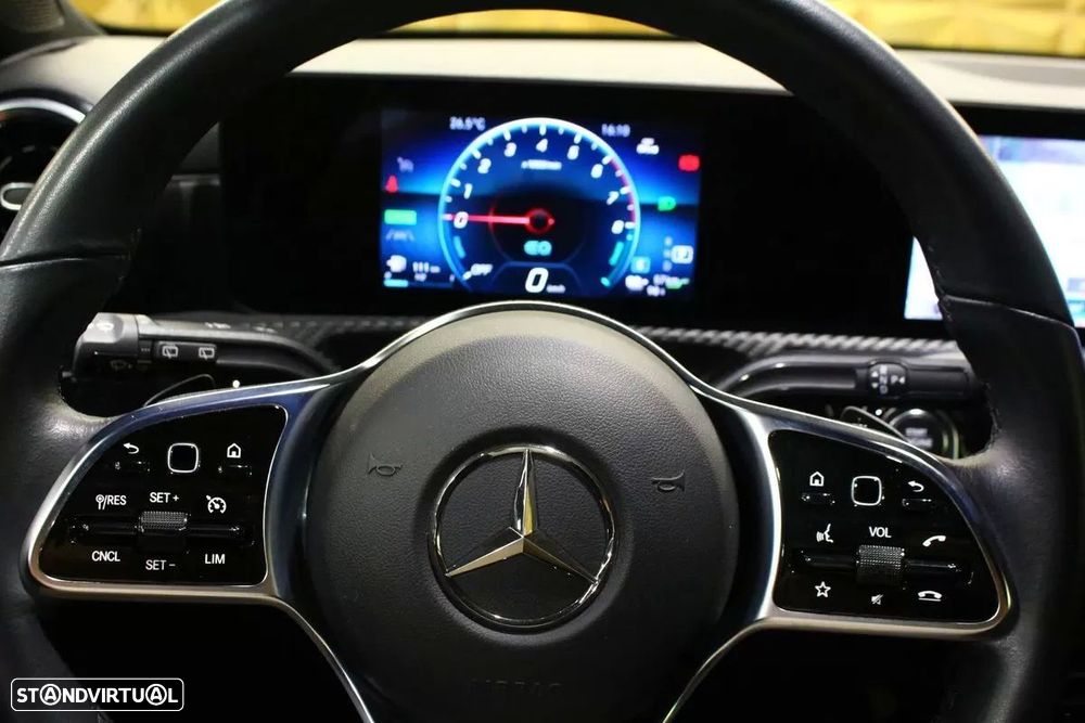 Mercedes-Benz CLA 250 e Progressive - 22