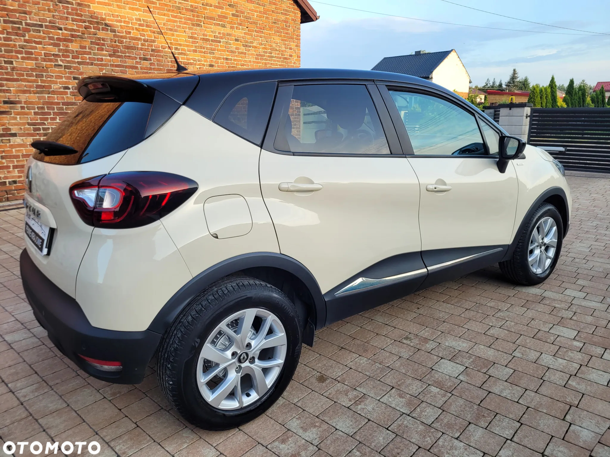 Renault Captur 0.9 Energy TCe Limited - 8