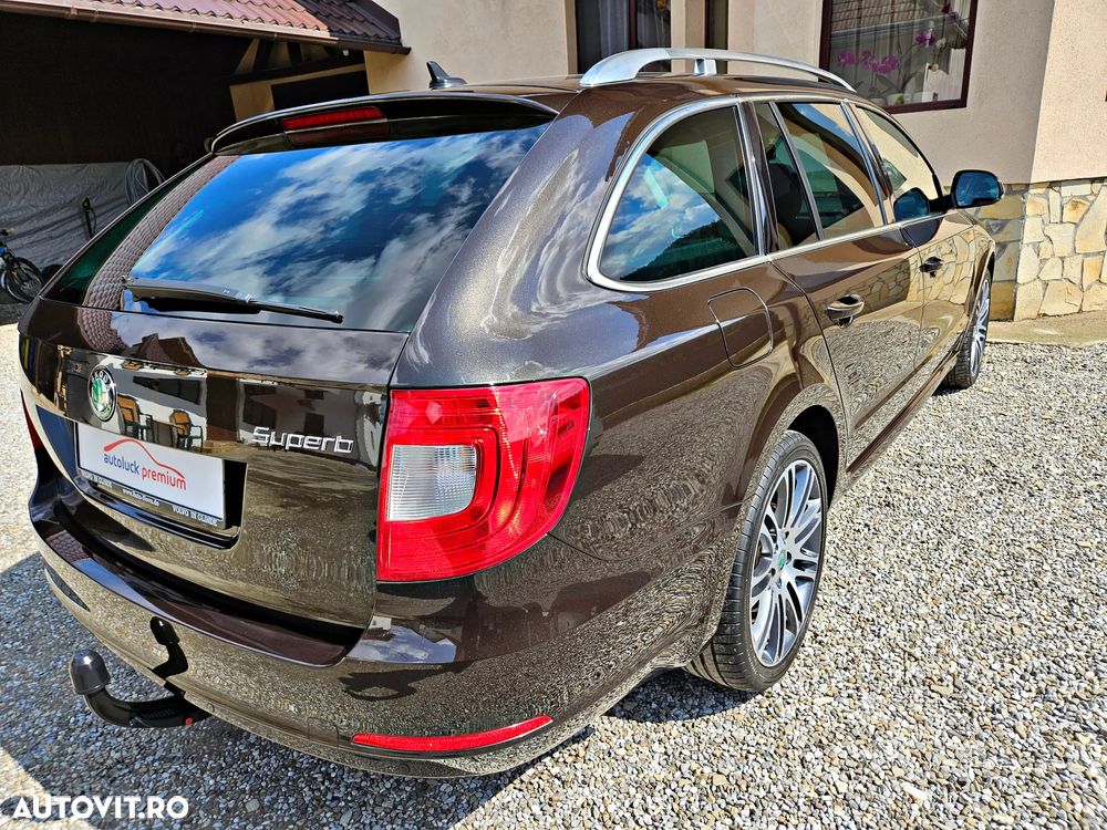 Skoda Superb 2.0 TDI Exclusive - 16