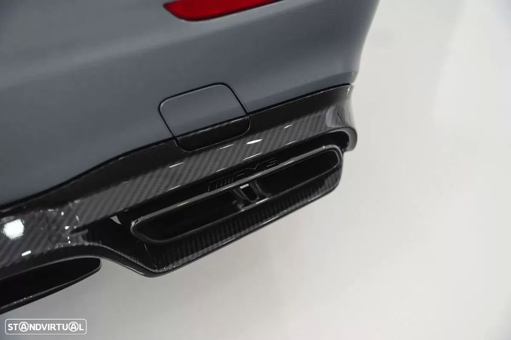 Mercedes-Benz E 63 AMG S 4-Matic+ - 17