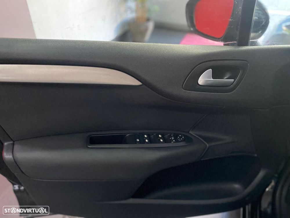Citroën C4 1.6 BlueHDi Live - 19