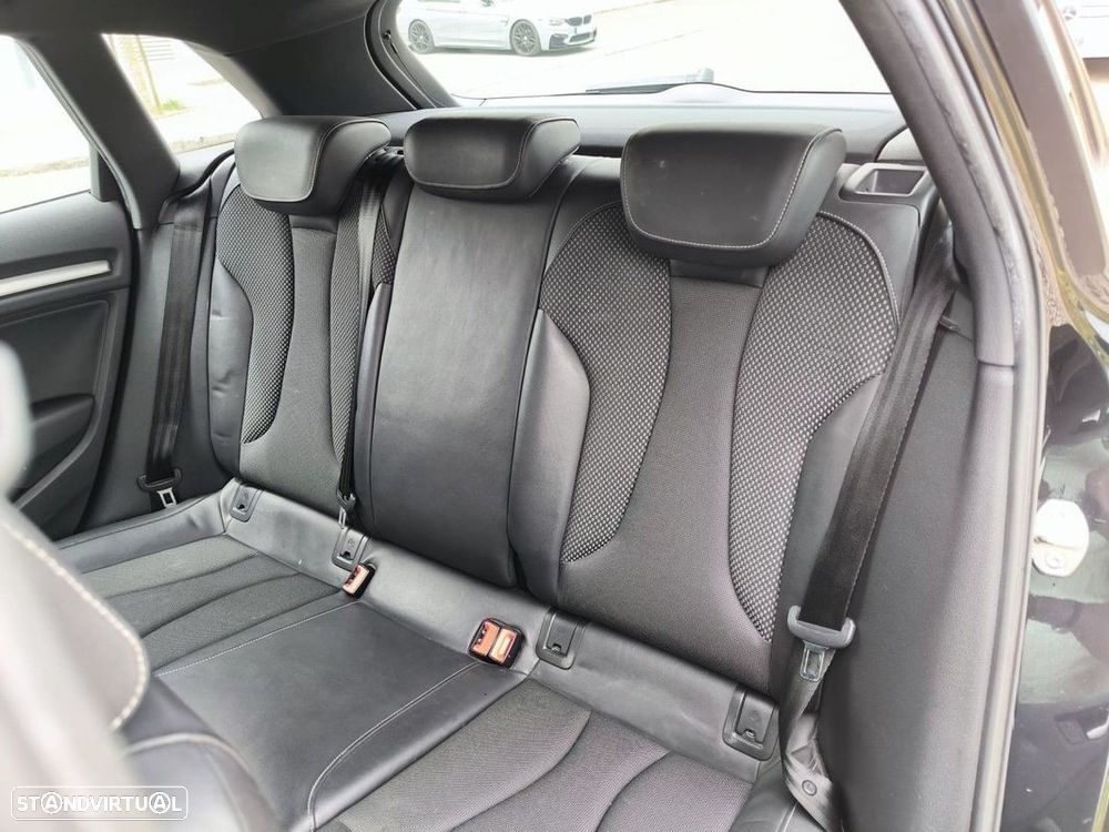 Audi A3 Sportback 2.0 TDI S-line - 31