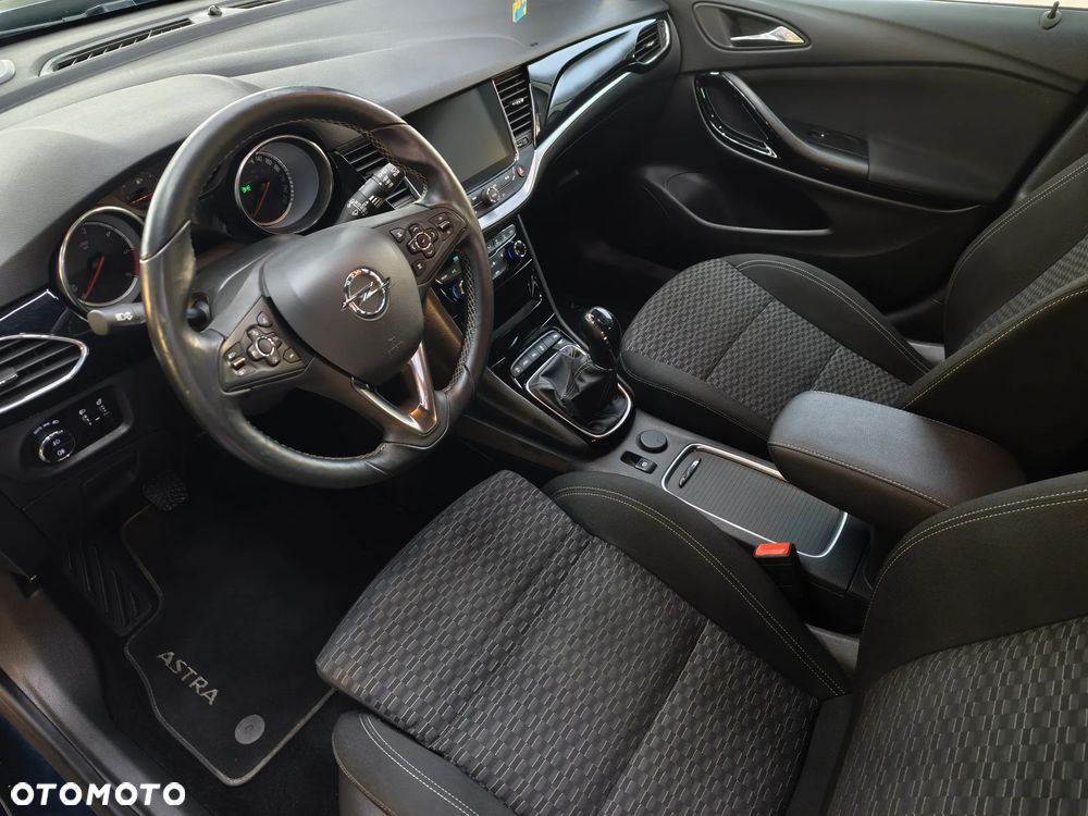 Opel Astra 1.6 D (CDTI) Start/Stop Dynamic - 6