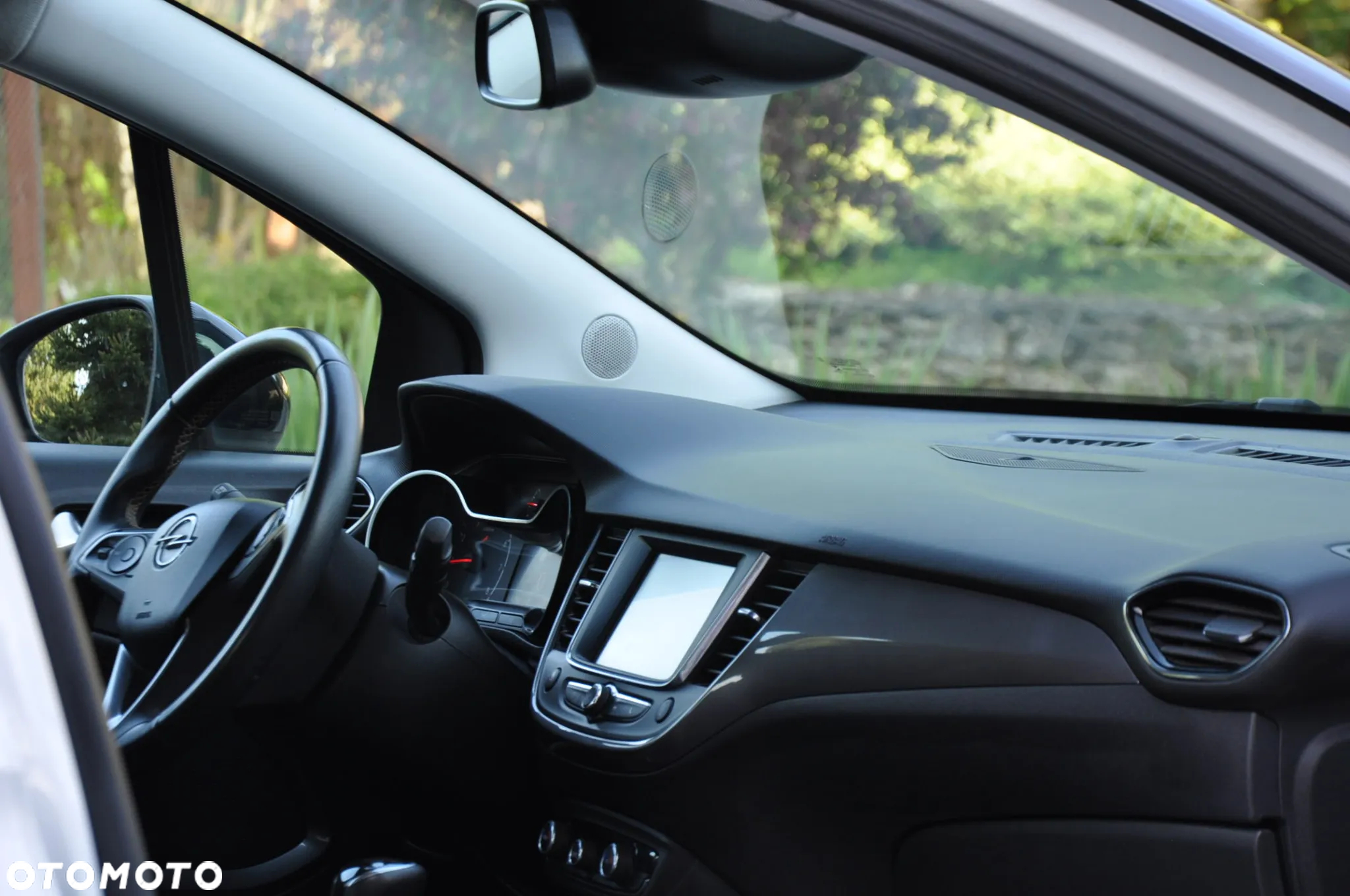 Opel Crossland X 1.2 120 Lat - 26