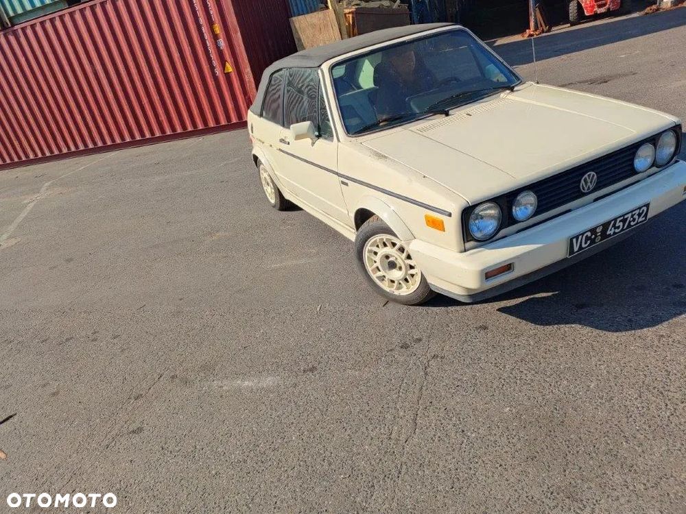 Volkswagen Golf - 18