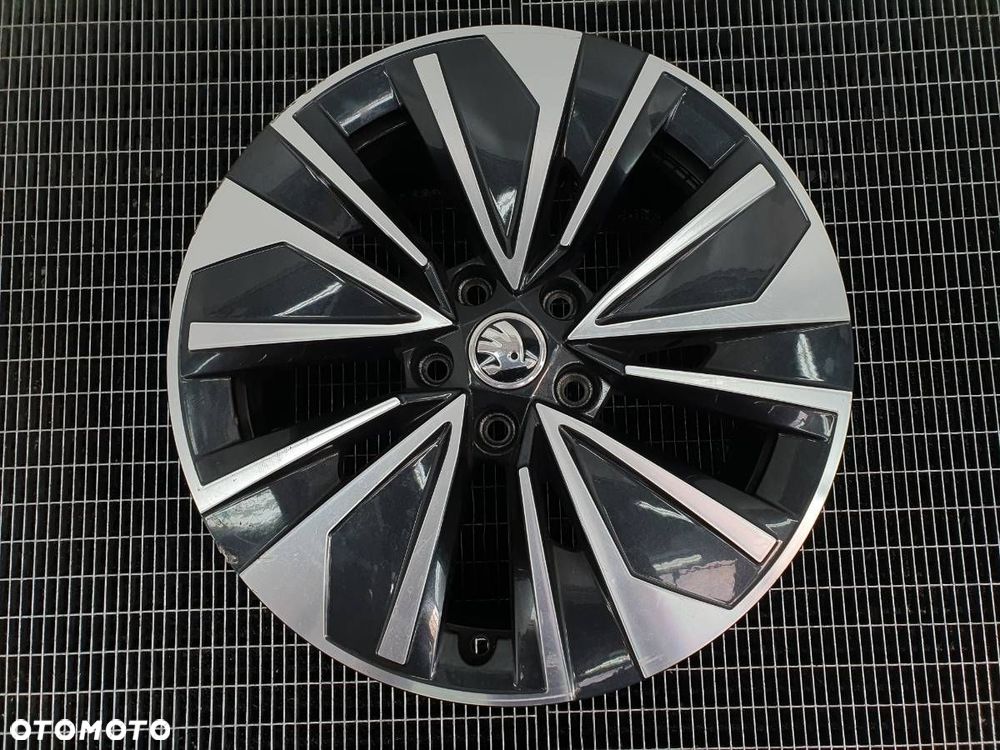 FELGA ALUMINIOWA 17 ET41 3P0601025D SKODA SUPERB IV 3P 2024
