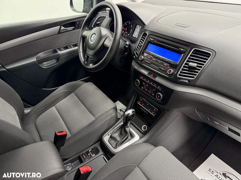 Volkswagen Sharan 2.0 TDI DSG Blue Motion Comfortline - 15