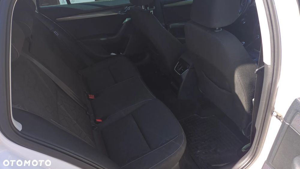 Skoda Octavia 1.0 TSI (Green tec) Ambition - 7