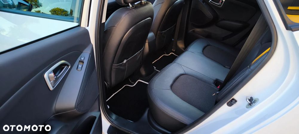 Hyundai ix35 - 10